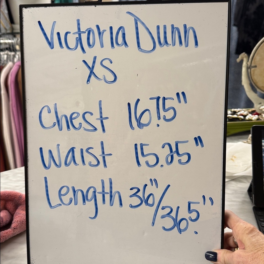 Victoria Dunn Elastic Smocked Chest Shell Print Below Knee Cap Sleeve Dress XS - Picture 7 of 11